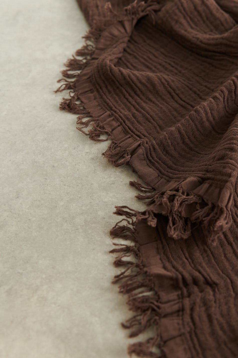 Gina crinkled blanket
