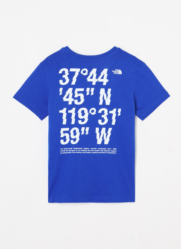 Tricou The North Face cu logo și imprimeu pe spate.