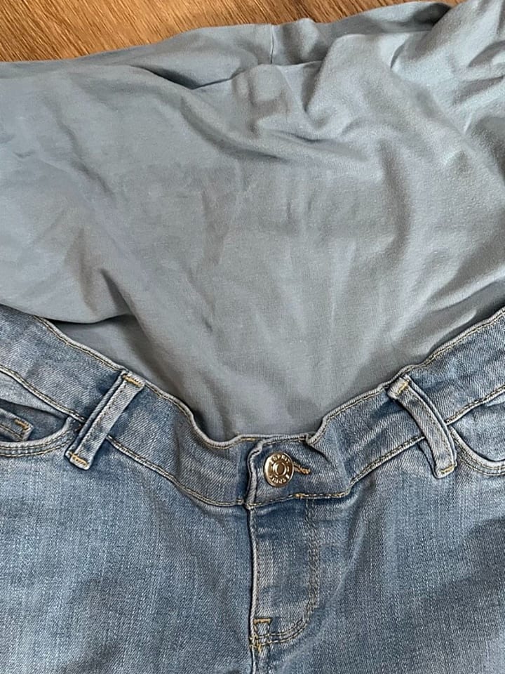 ESPRIT Umstandsjeans - Slim fit - in Hellblau günstig kaufen 36/L30