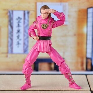 Power Rangers x Cobra Kai Ligtning Collection Actionfigur: Morphed Samantha LaRusso - Pink Mantis Ranger