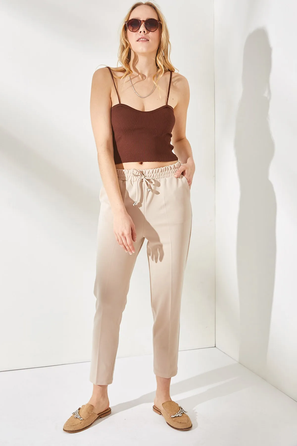 Olalook  Steinige Damen-Karottenhose mit elastischer Taille und Tasche PNT-19000203