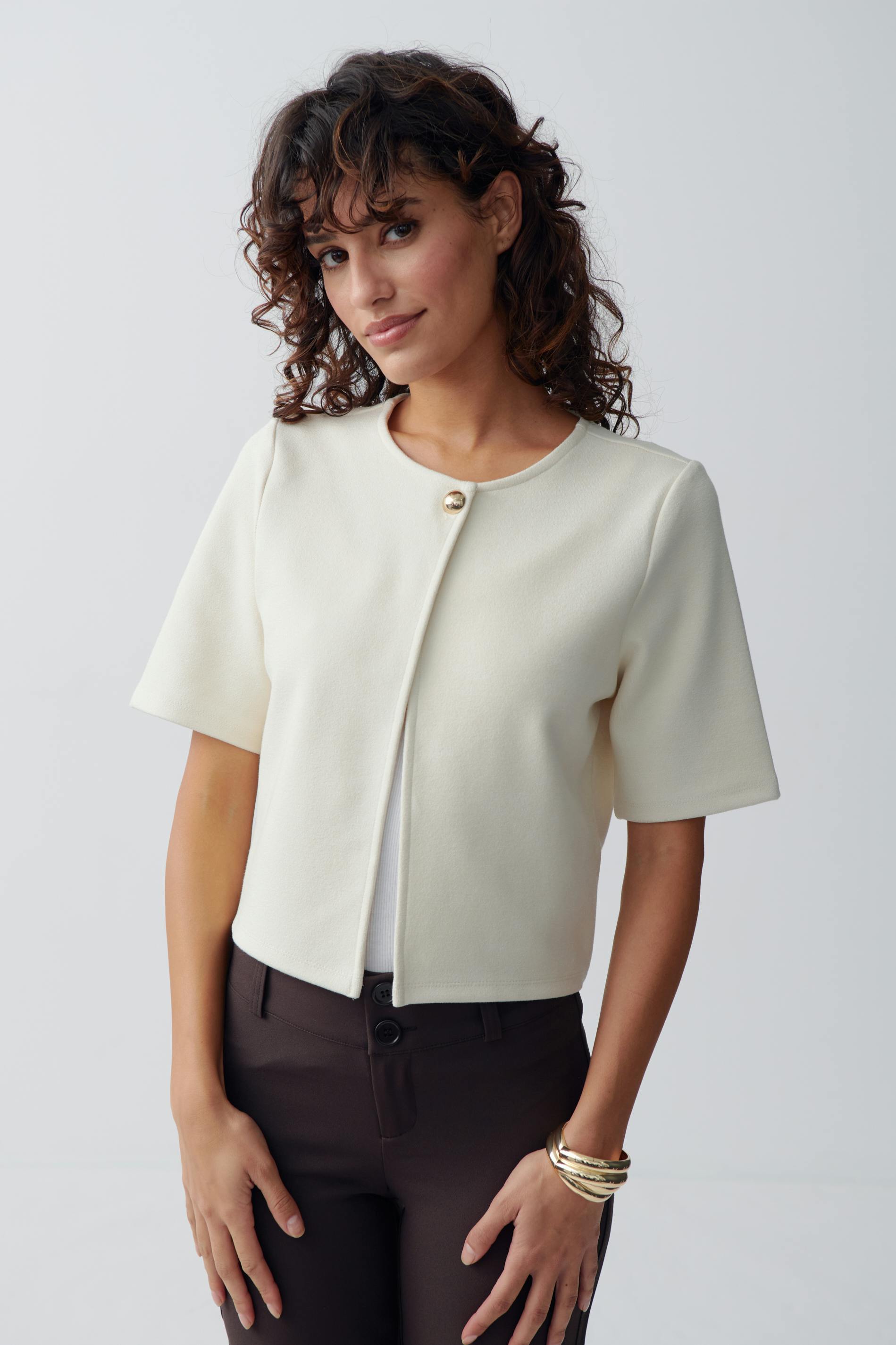 One button top
