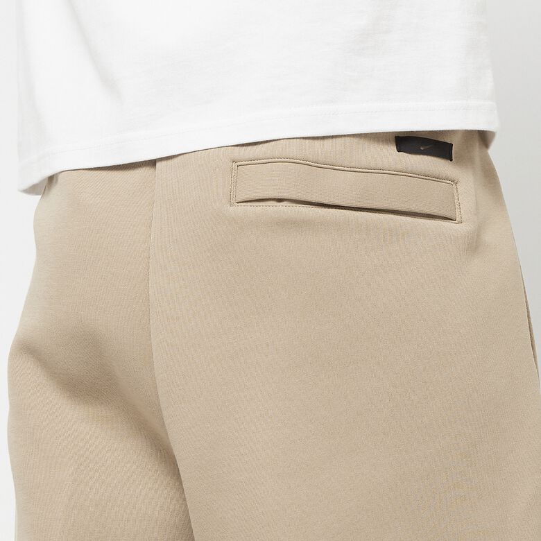 NIKE Tech Fleece Reimagined Pant khaki