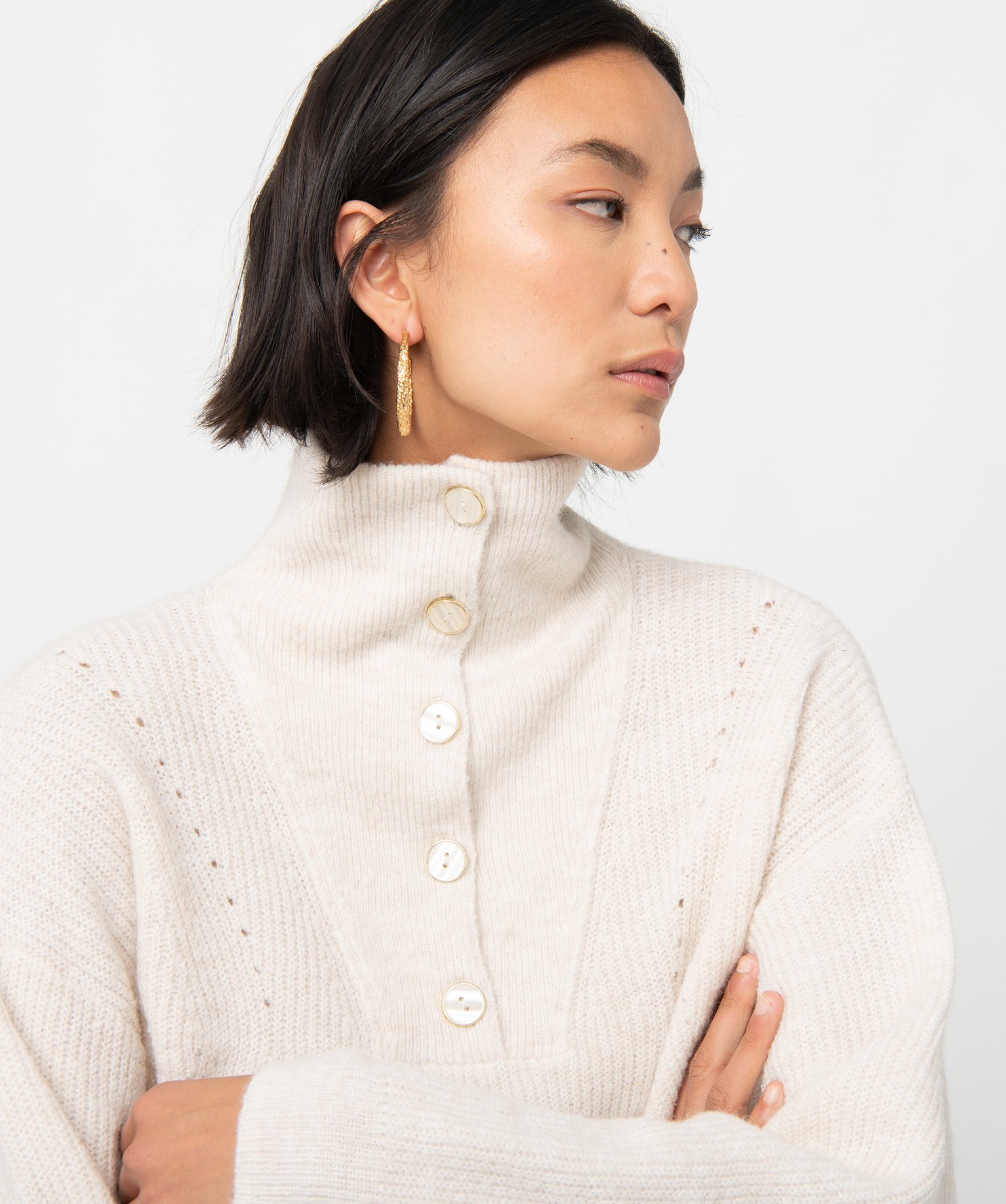 Pull femme avec col montant boutonné ecru | GEMO