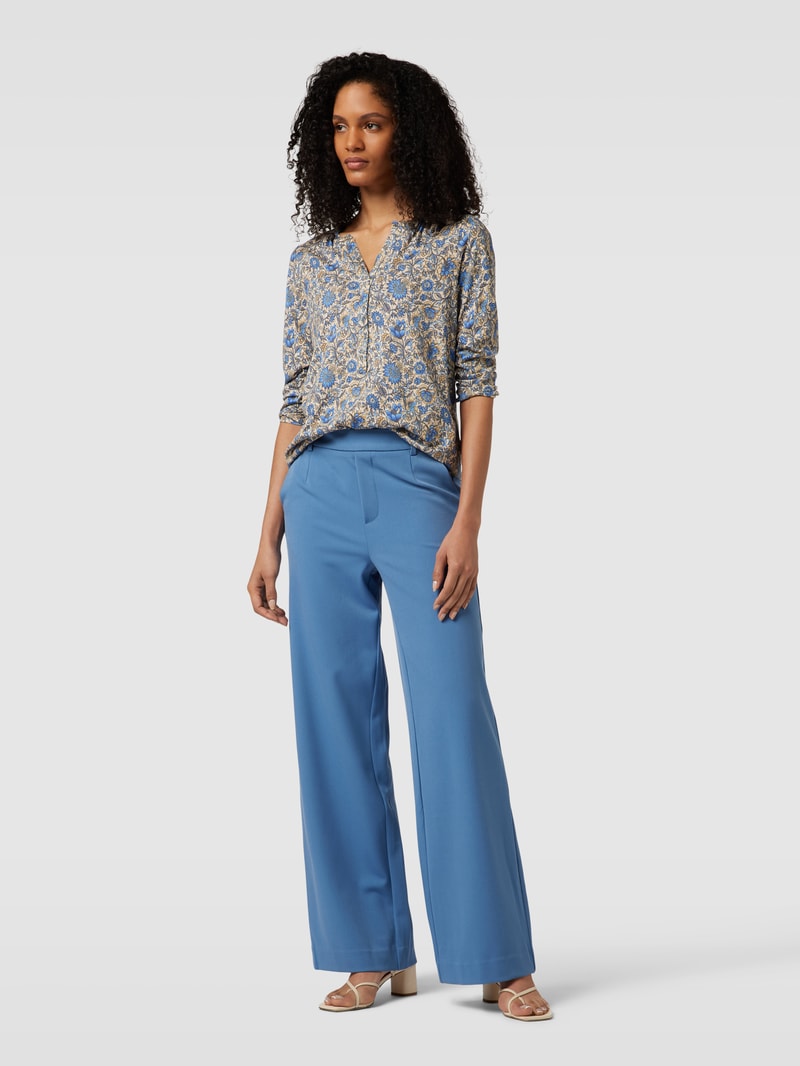 Blusenshirt mit floralem Allover-Muster Modell 'Felicity' in hellblau