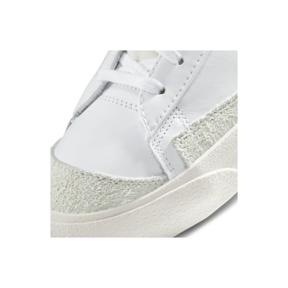 Nike Blazer Mid 77 Vintage BQ6806-100 / weiss