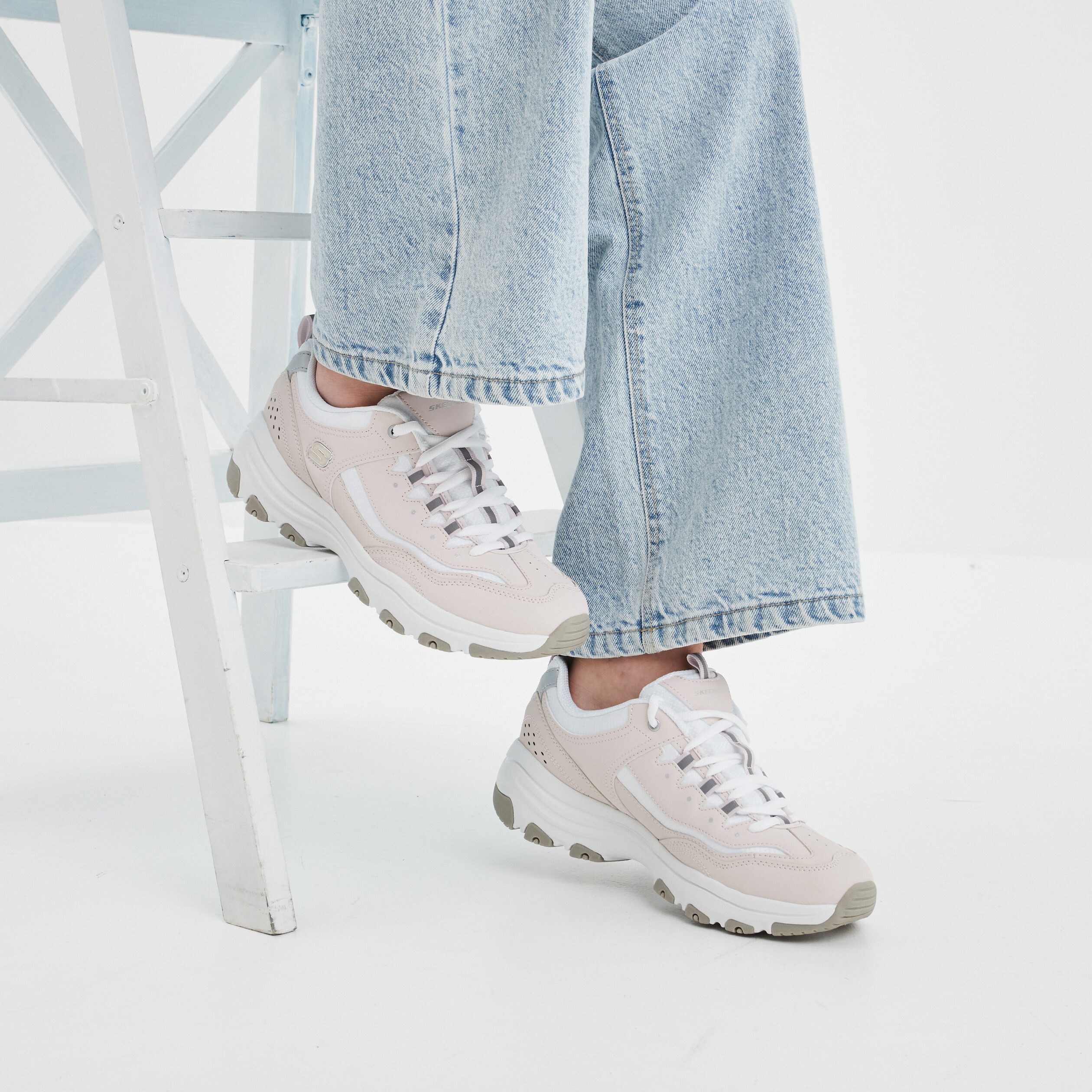 Baskets running mémoire forme Skechers rose femme | La Halle