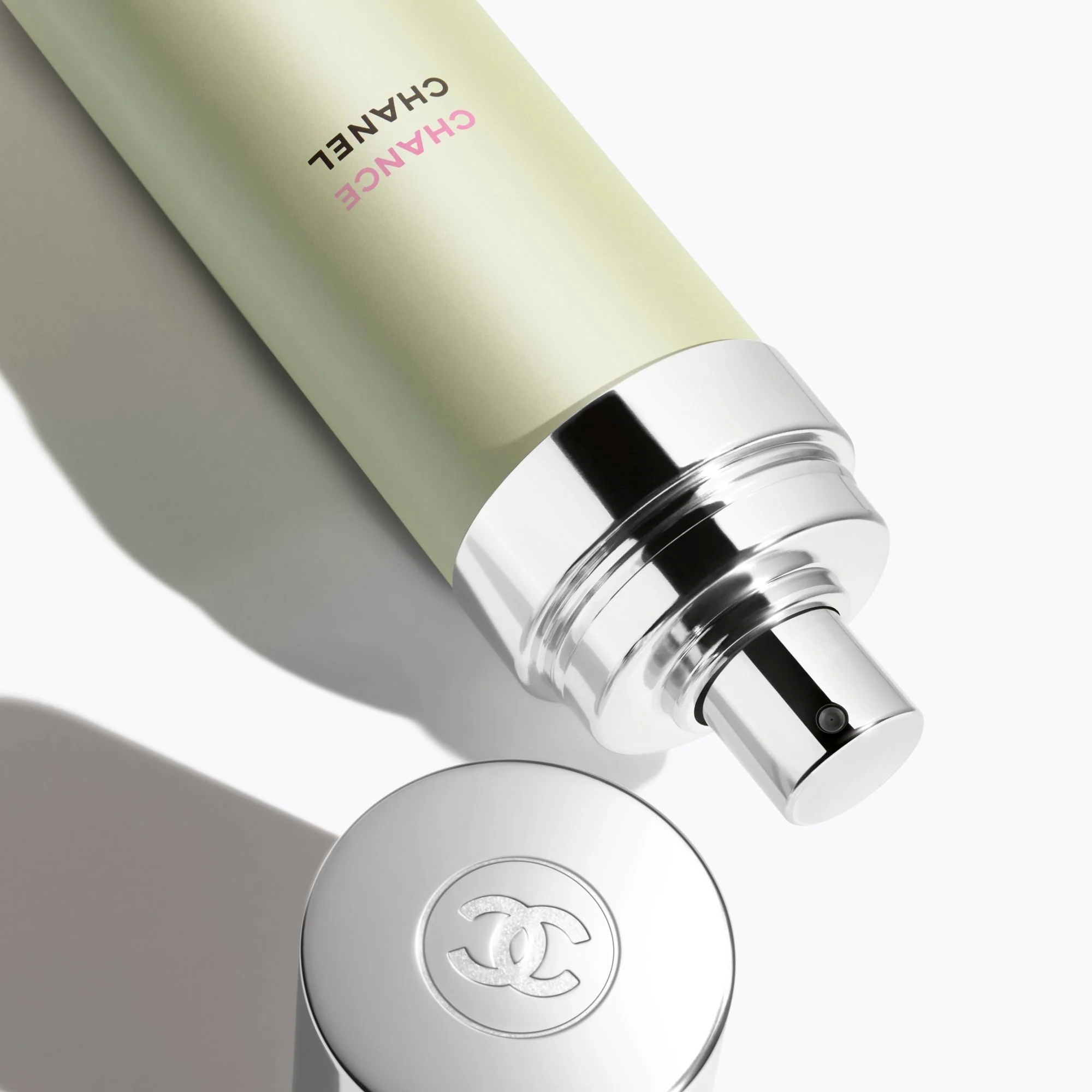 CHANCE EAU FRAÎCHE - Mitrinošs ķermeņa aerosols