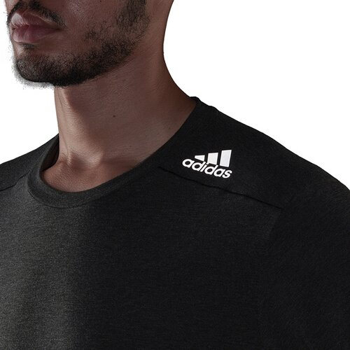 HERREN SHIRT DESIGNED FOR TRAINING