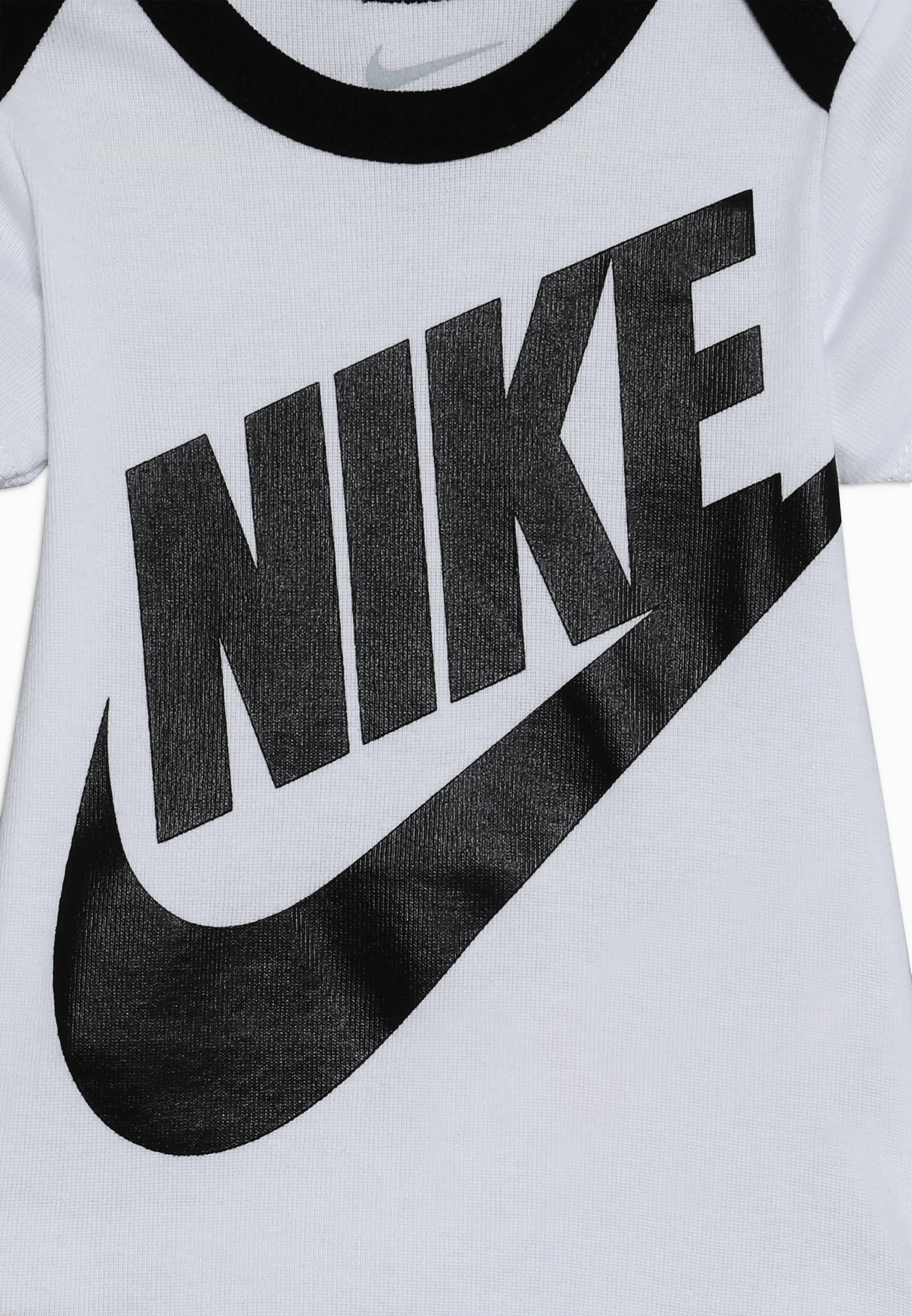 Conjunto de bebé Nike Sportswear con gorro y botín con el logotipo de Futura - Body