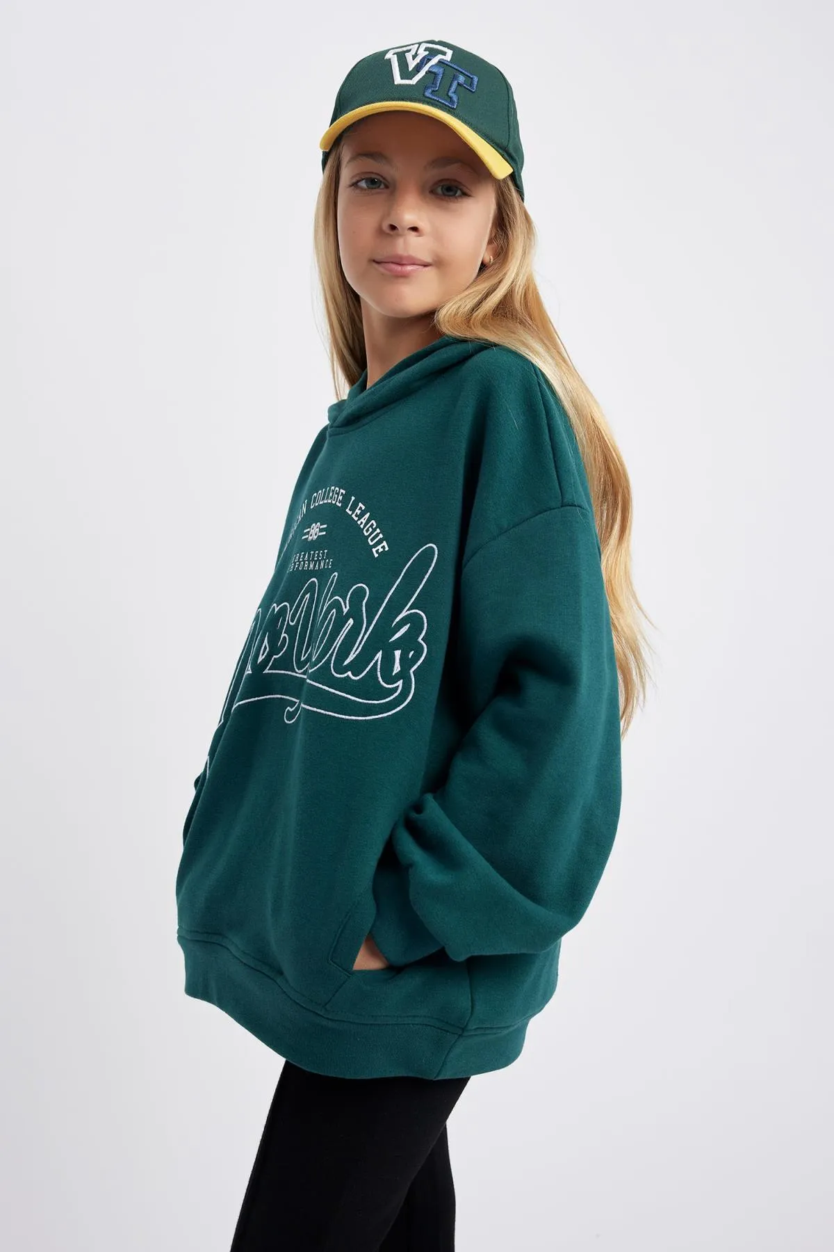 DeFacto  Sweatshirt mit Oversize-Passform für Mädchen