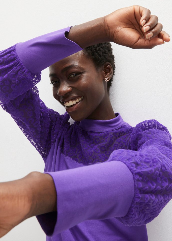 Shirt mit transparenten Ärmeln im trendigen Animal Design