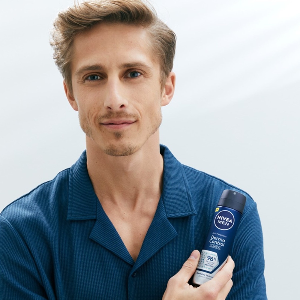 nivea DERMA DRY CONTROL - Déodorant Spray Protection excessive 96h 200ml Déodorant spray DERMA CONTROL 95H Homme