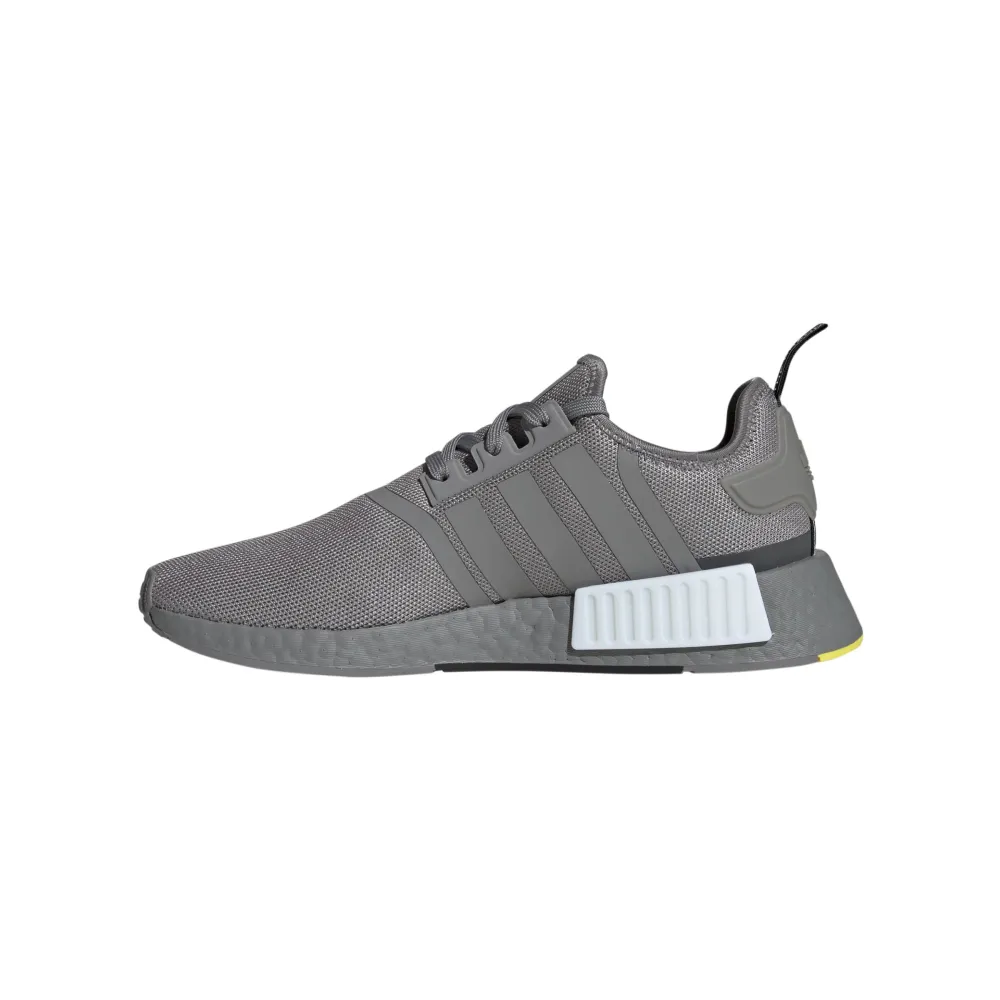 adidas NMD R1 IF8030 / grau