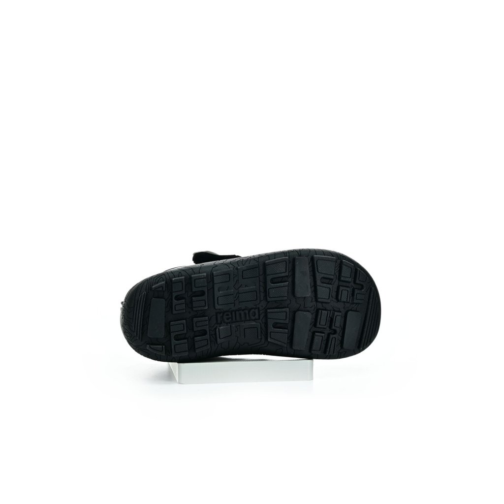 Reima Hyppii Black Barfußstiefeletten