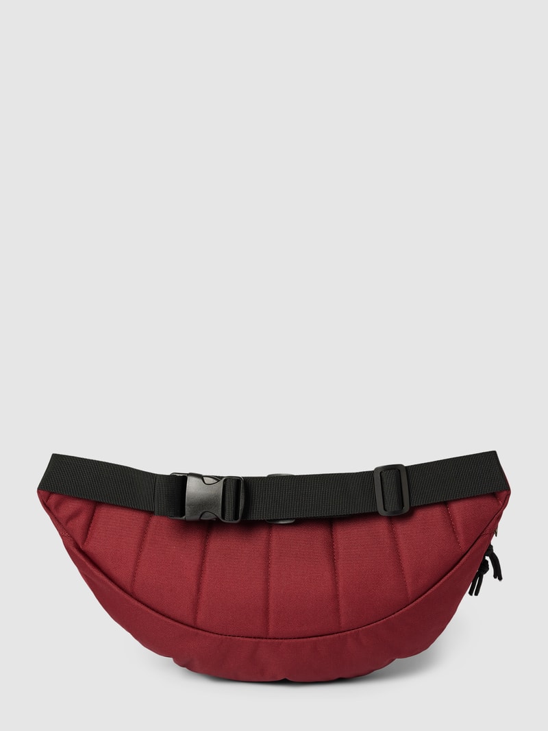 Bauchtasche mit Label-Patch in dunkelrot