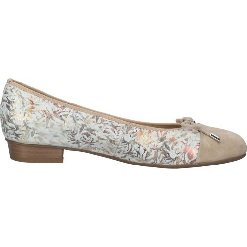 ara Ballerinas