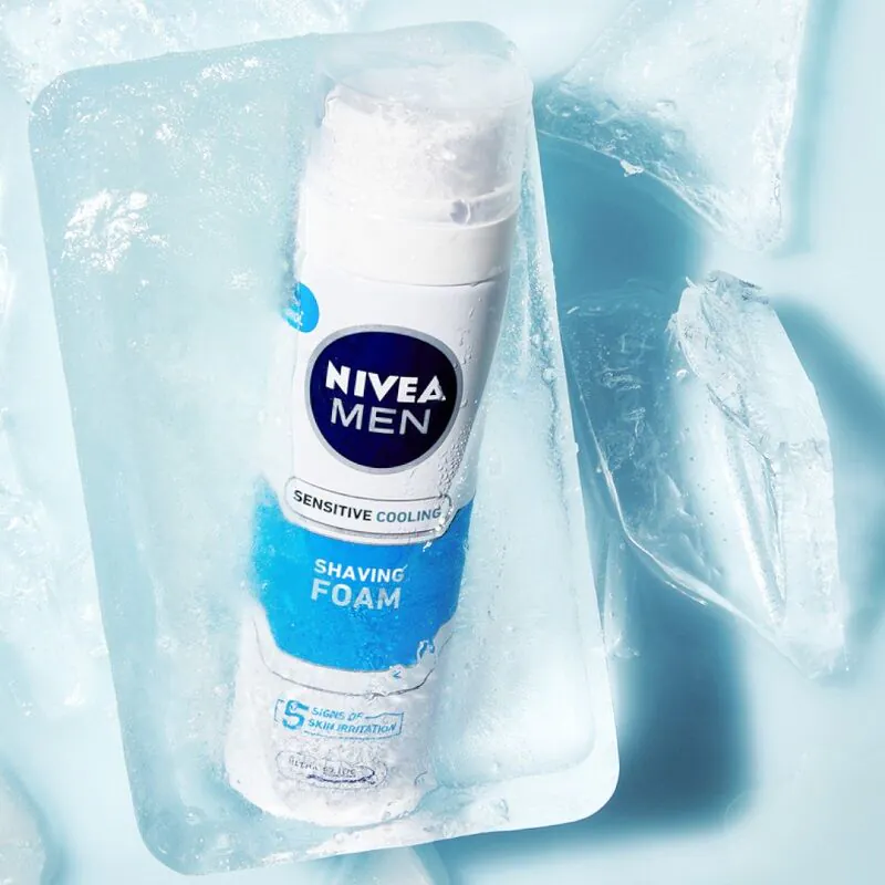 NIVEA Men vėsinančios skutimosi putos jautriai odai