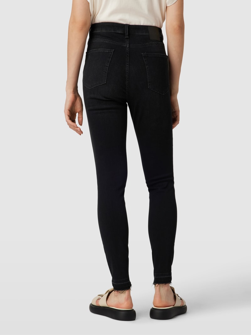 Slim Fit Jeans mit Eingrifftaschen in schwarz