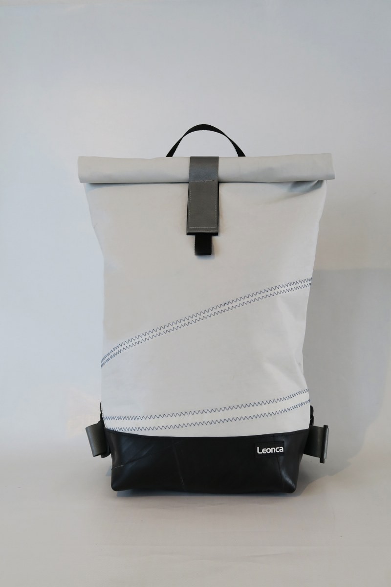 LEONCA Handtaschen weiss Rollrucksack Segel S