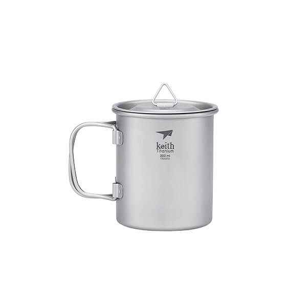 Titan Becher mit Klappgriff und Deckel