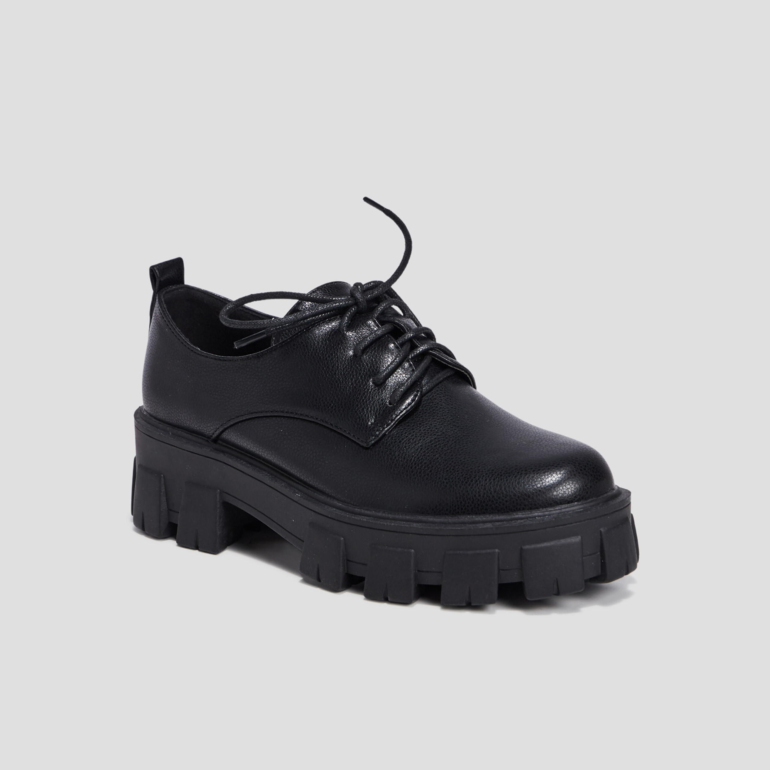 Derbies à lacets Liberto noir femme | La Halle
