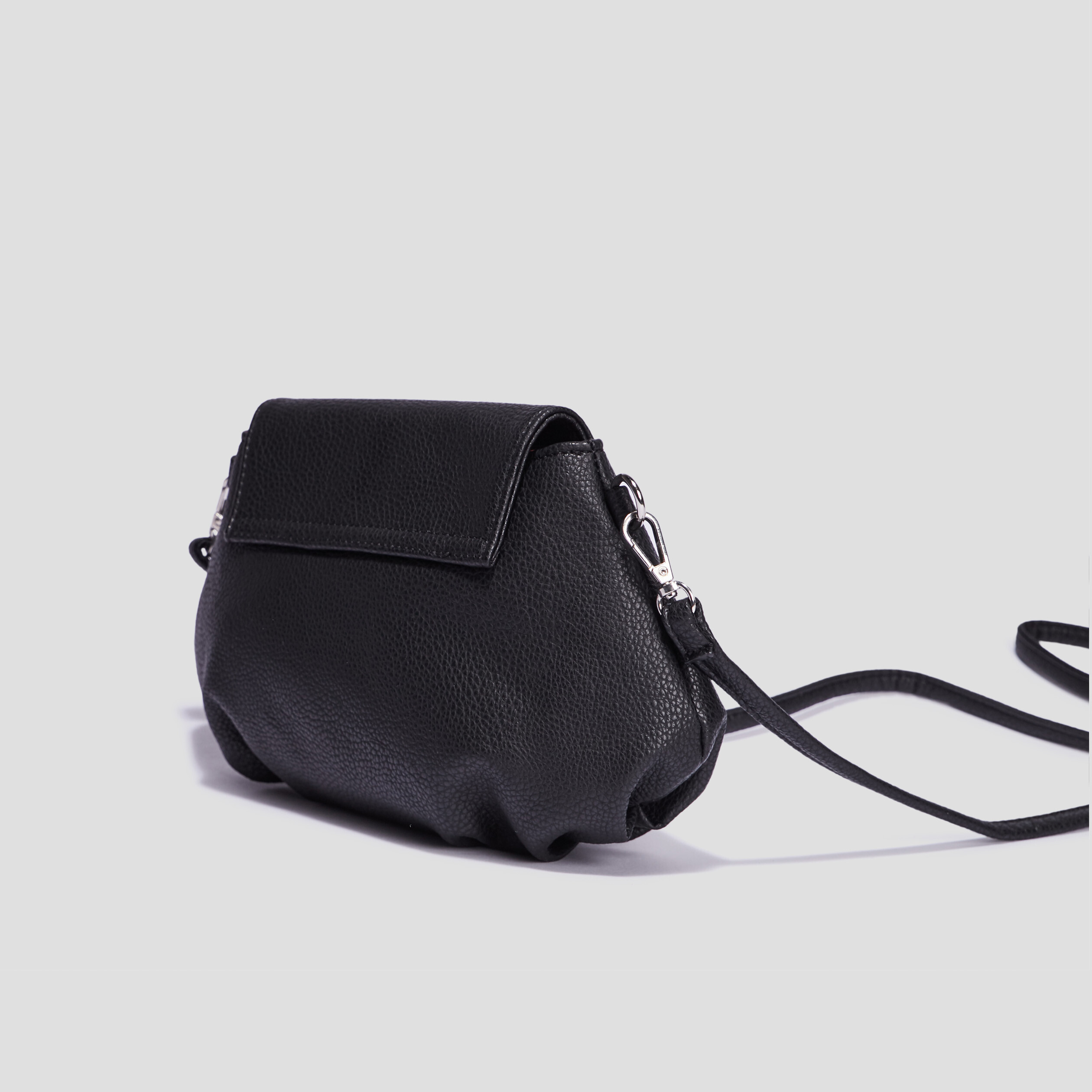 Sac besace noir femme | La Halle