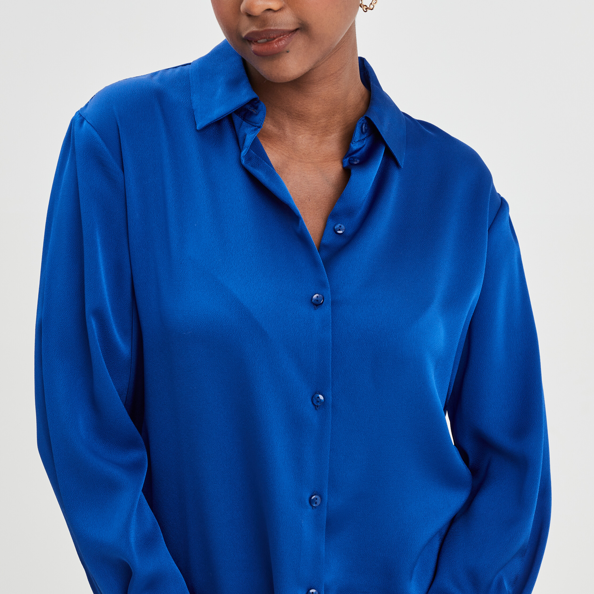 Chemise satin manches longues bleu electrique femme | La Halle