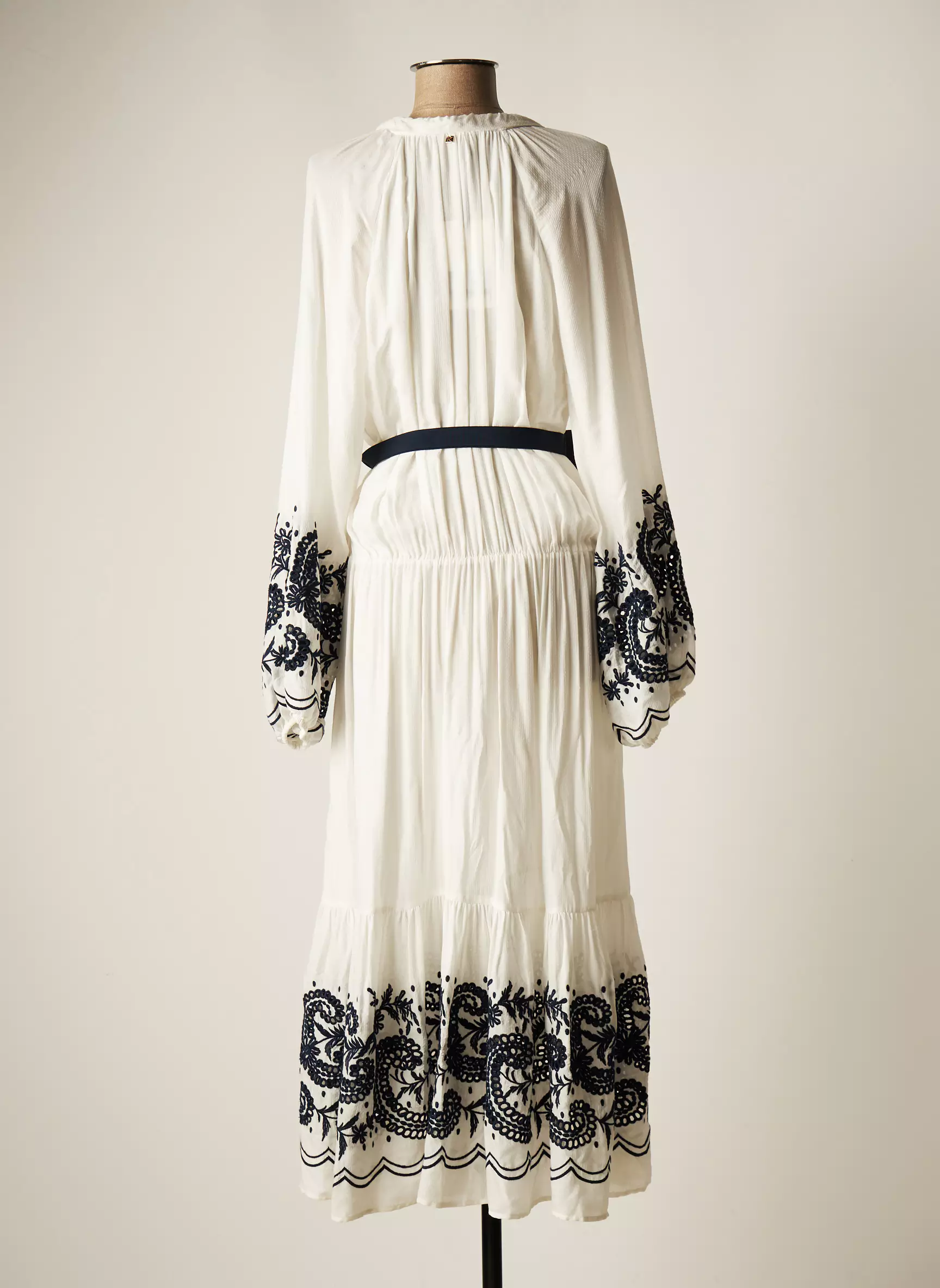 Kocca Robes Longues Femme couleur blanc
