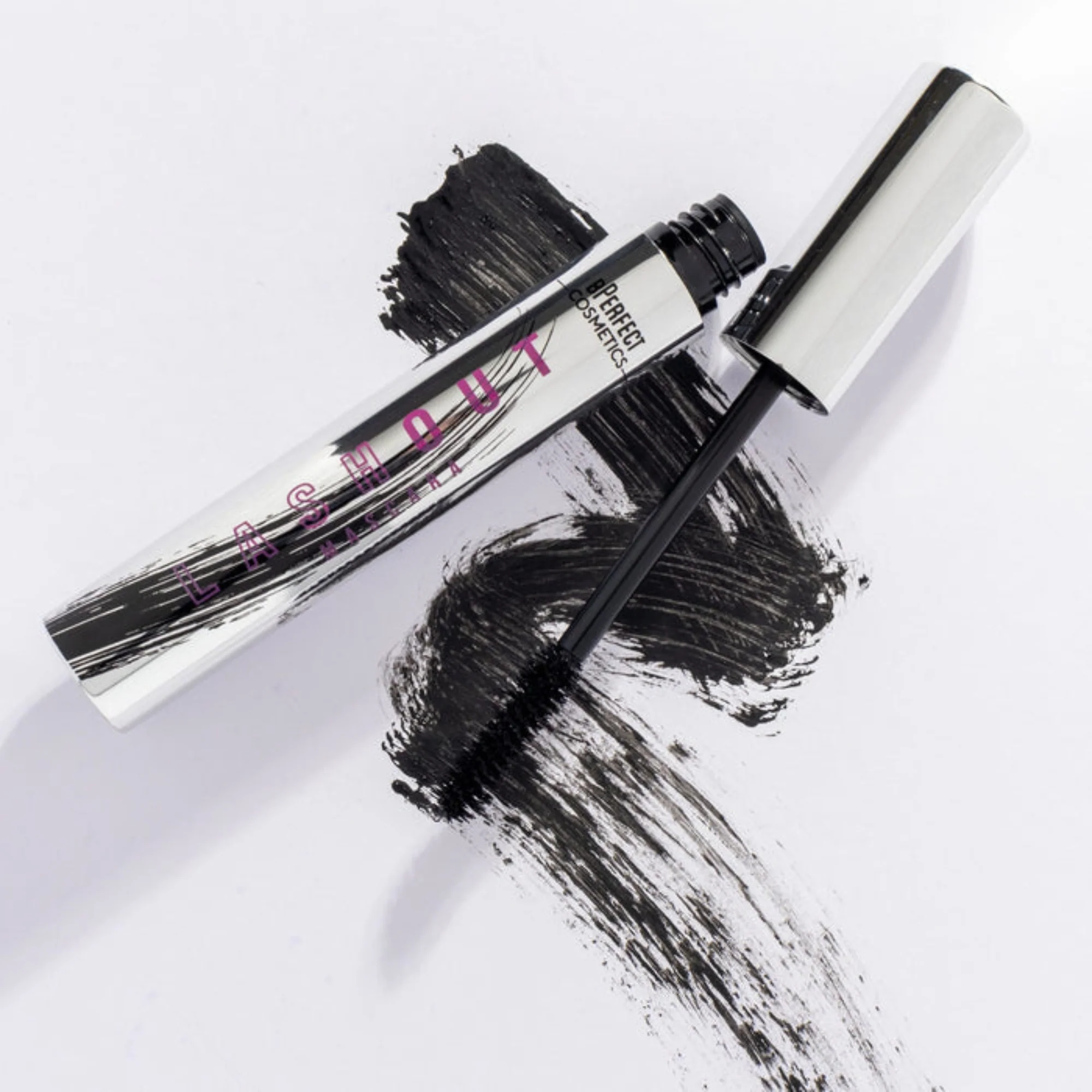 Øyne Lashout Mascara - Mascara