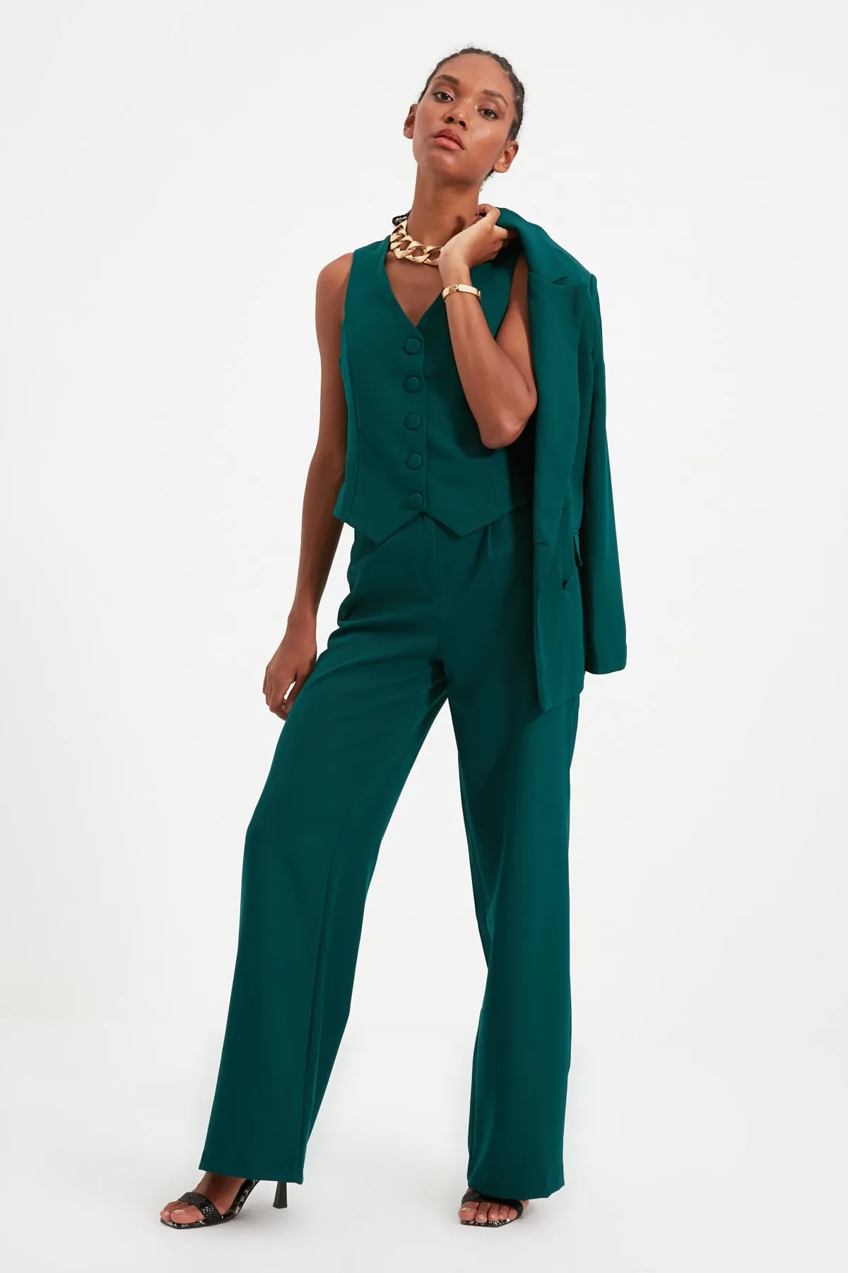 Trendyol Collection  Grüne Hose mit weitem Bein/Plissee mit weitem Bein und gewebtem Stoff TWOSS21PL0189