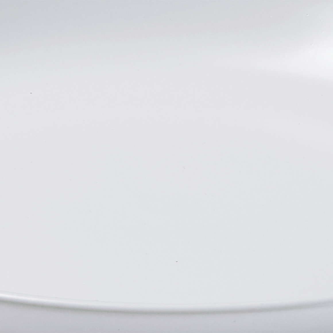 Kleiner Teller in matter Optik