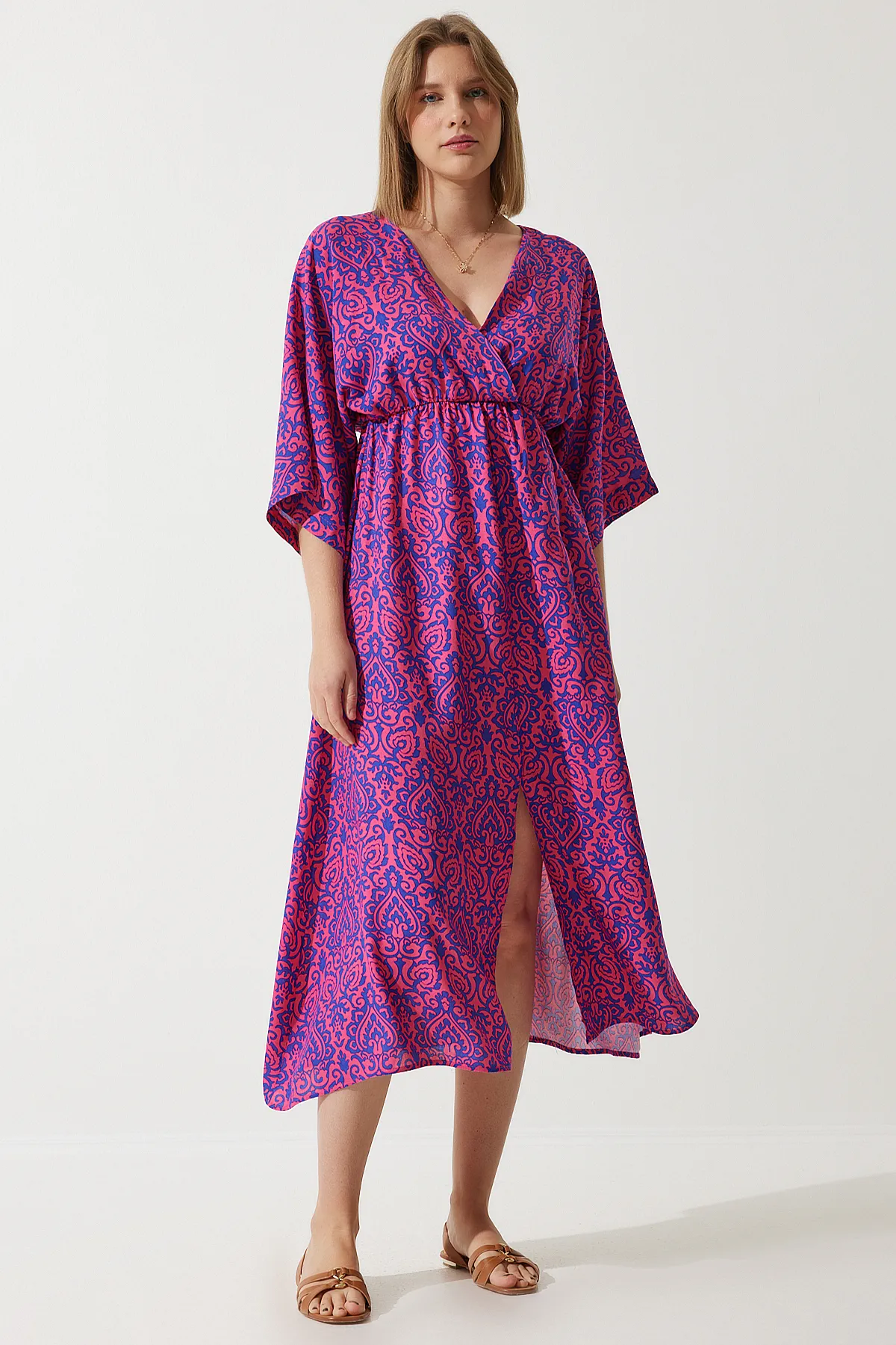 Happiness İstanbul  Damen-Sommerkleid aus Viskose in Dunkelrosa und tiefem V-Ausschnitt CI00081