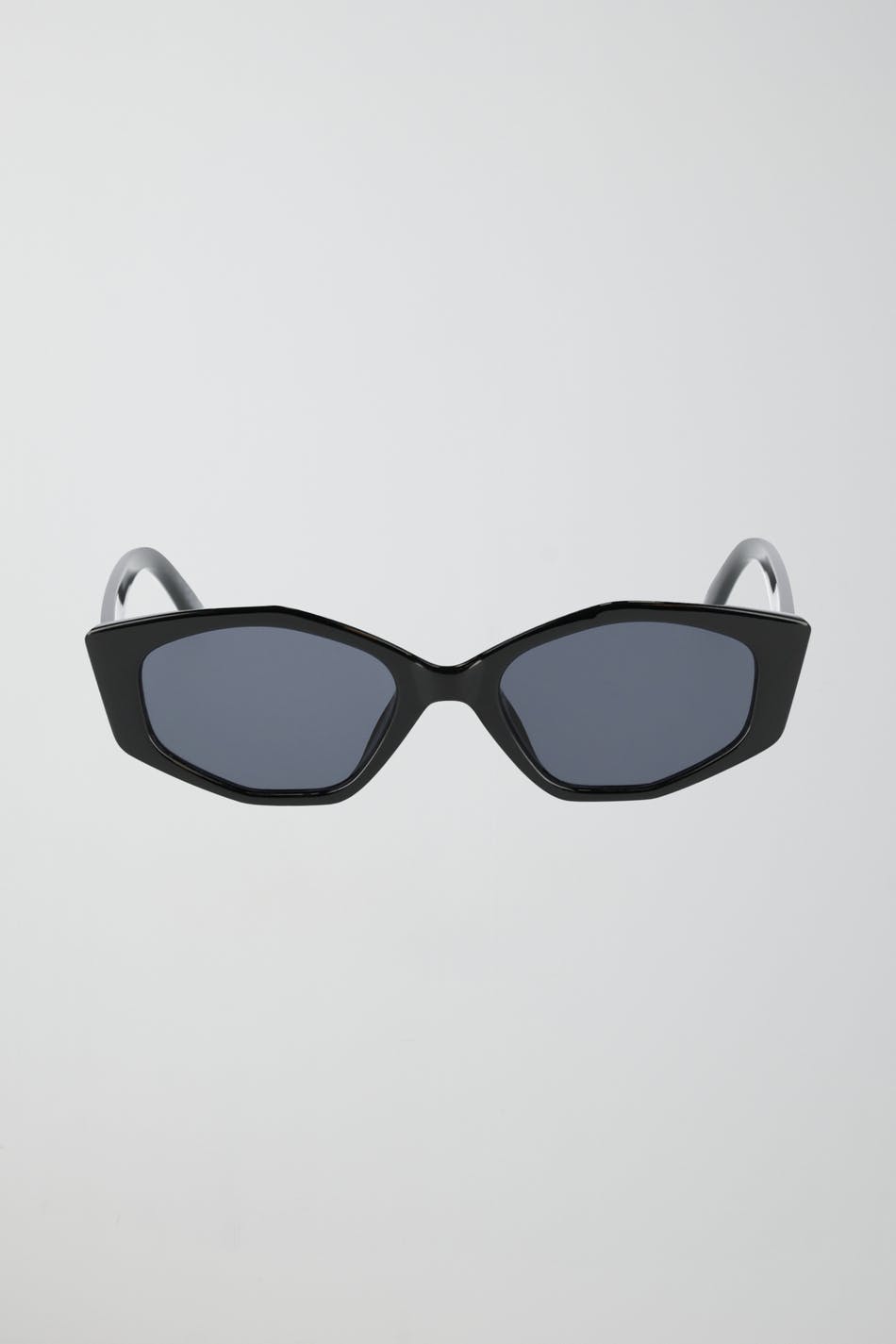 Slim angular sunglasses