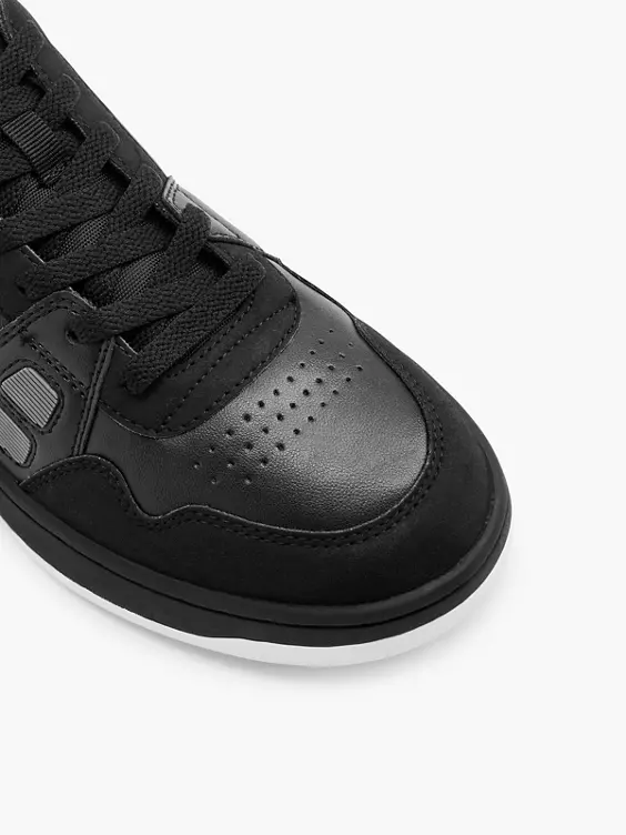 FILA Sneaker