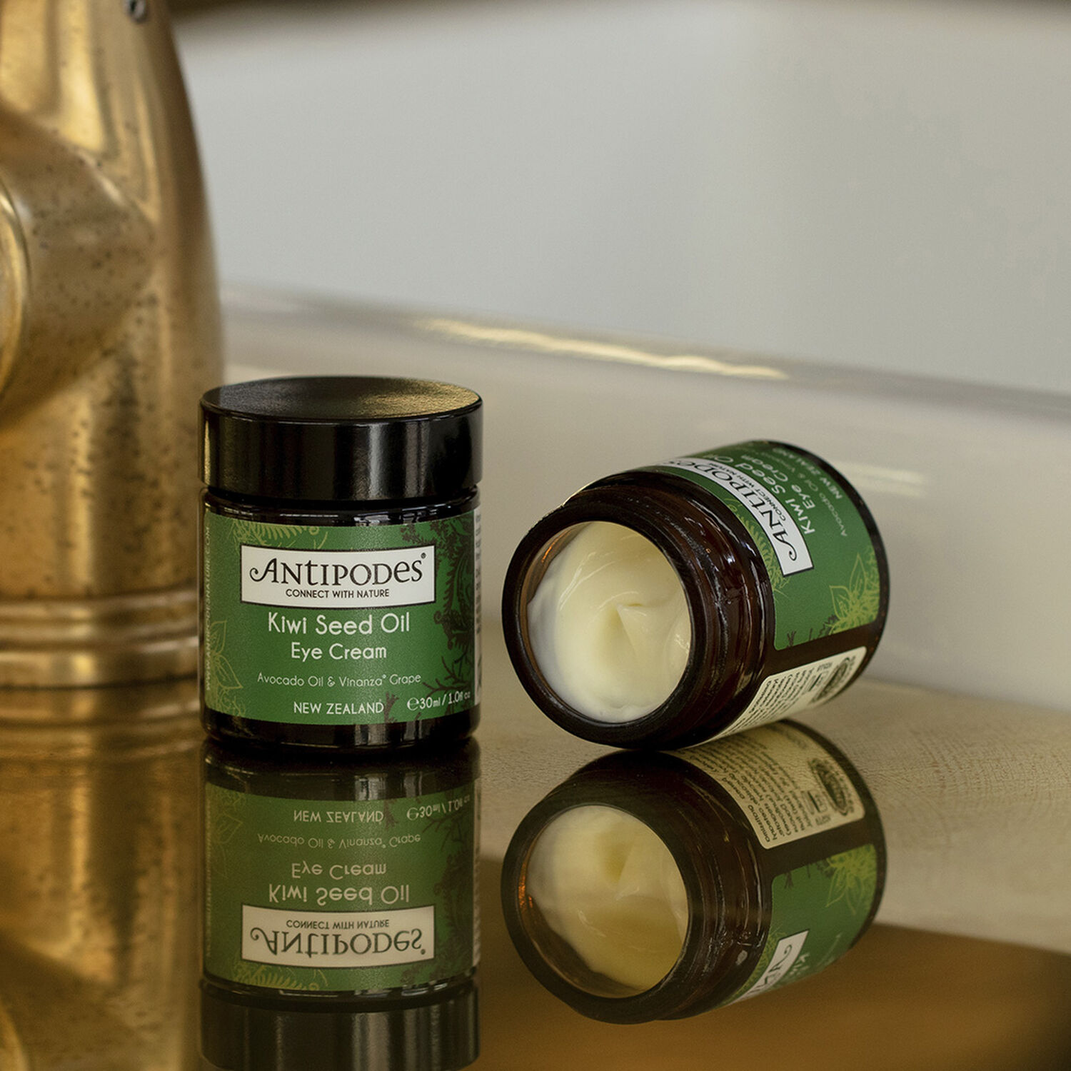Antipodes Kiwi Seed Oil Contour Des Yeux À L'Huile De Kiwi