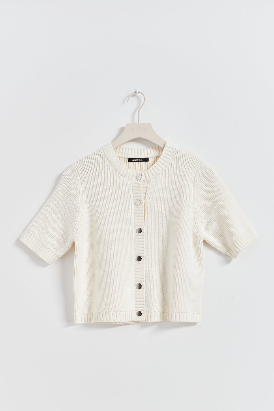 Knitted cardigan