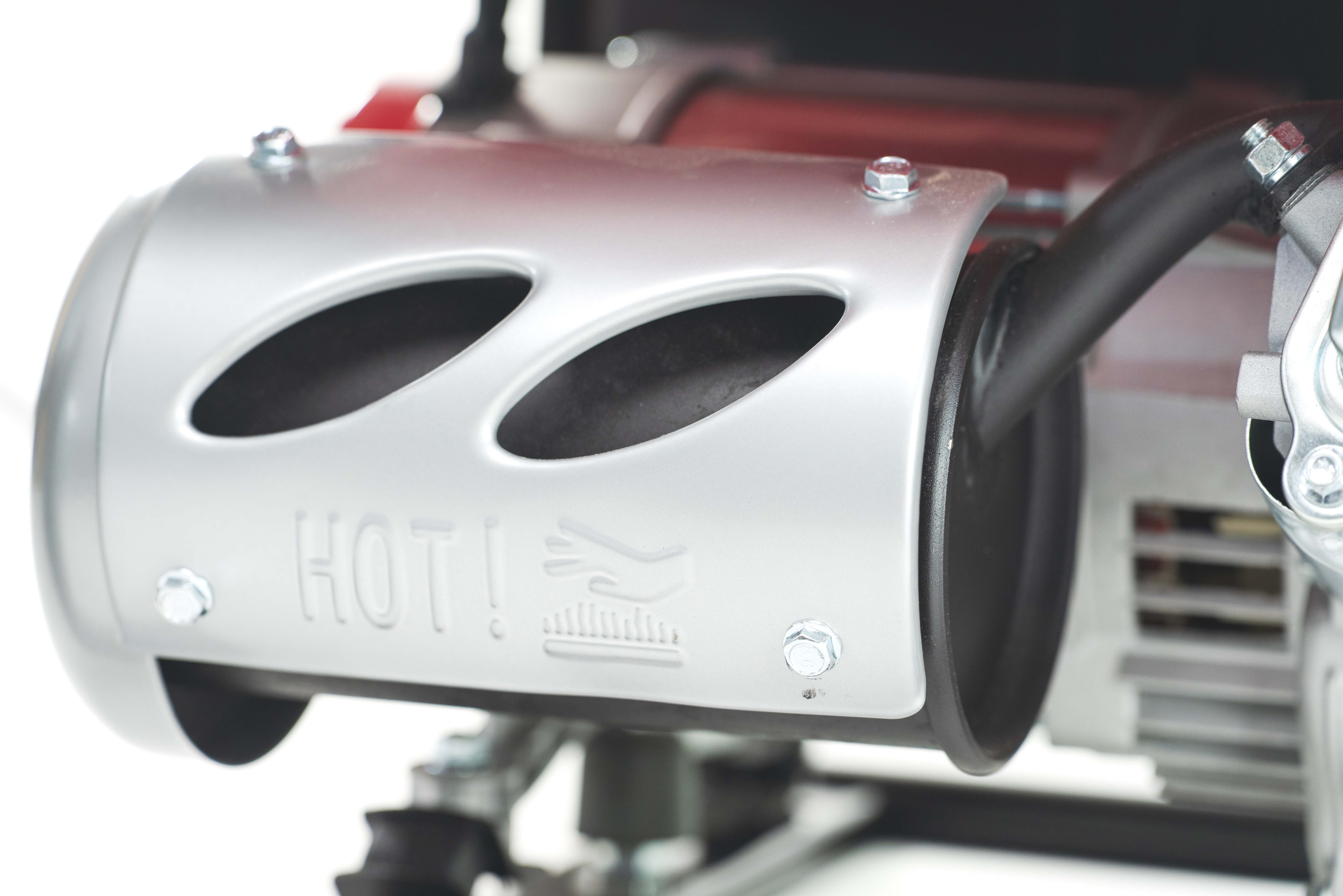 doitBau Stromgenerator 3000W Maxleistung und 2800W Nennleistung BS3500 mit 15 L Tank, 3,00 in kW, AVR;Voltmeter;Überlastschutz