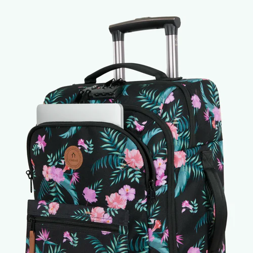 Valladolid Small Black 4-Wheel Soft Suitcase
