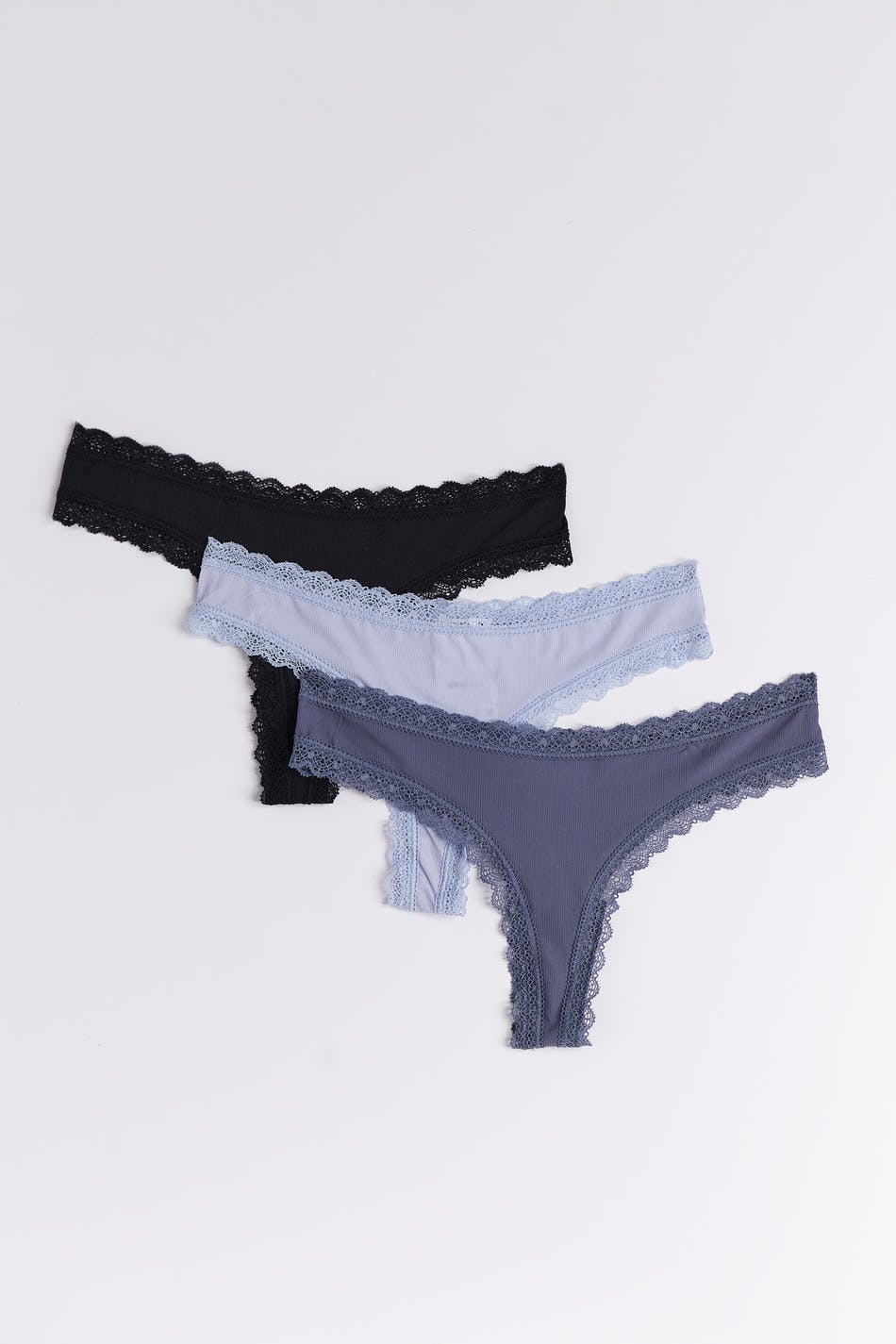 3-pack rib string