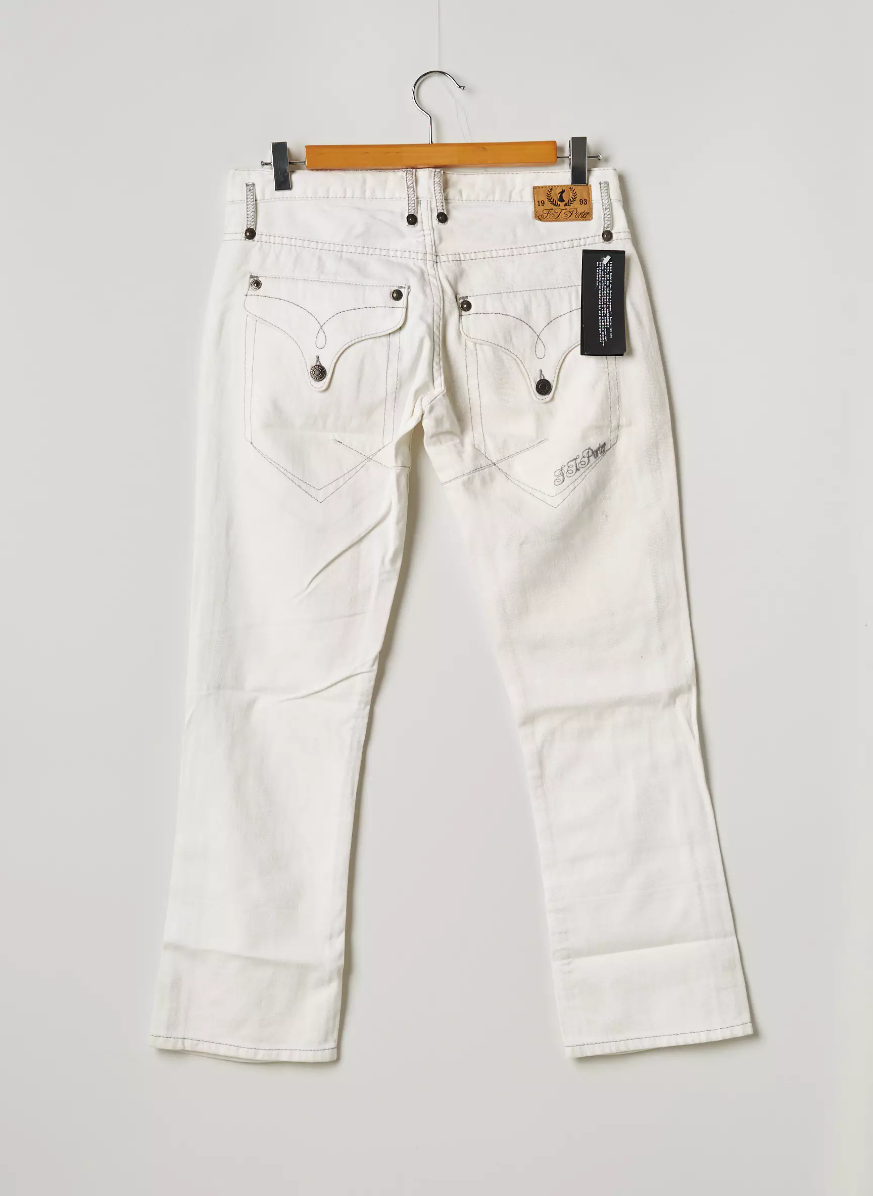 Freeman T Porter Pantacourts Femme couleur blanc