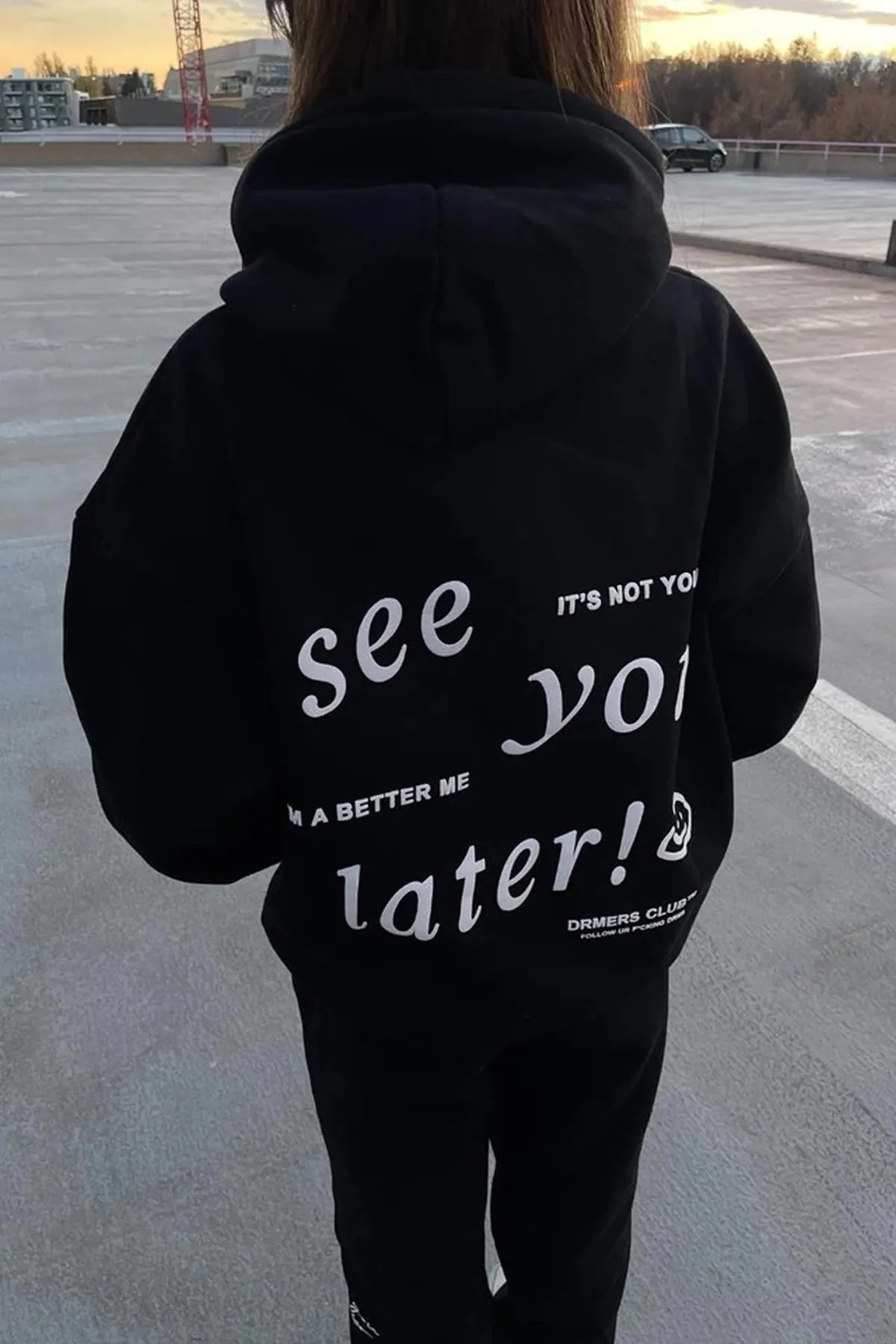 MODAGEN  Unisex-Sweatshirt in Schwarz aus 100 % Baumwolle in Übergröße
