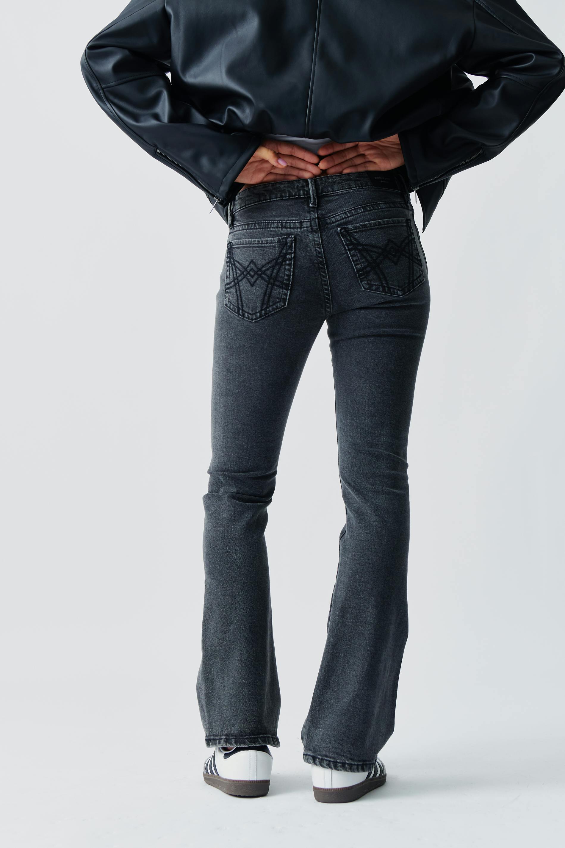 Twisted bootcut jeans