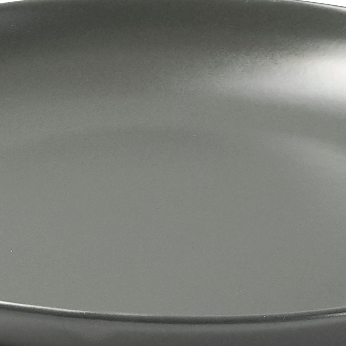Kleiner Teller in matter Optik
