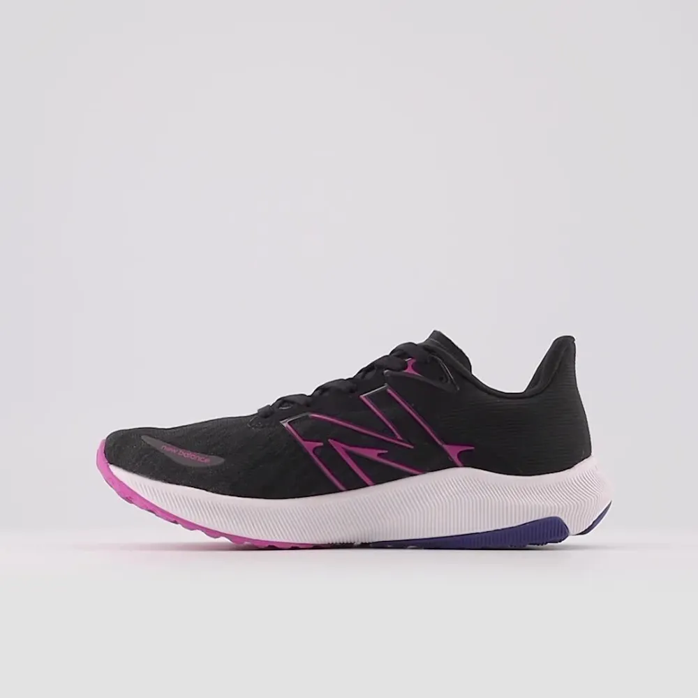 New Balance FuelCell Propel V3 WFCPRCD3 / schwarz