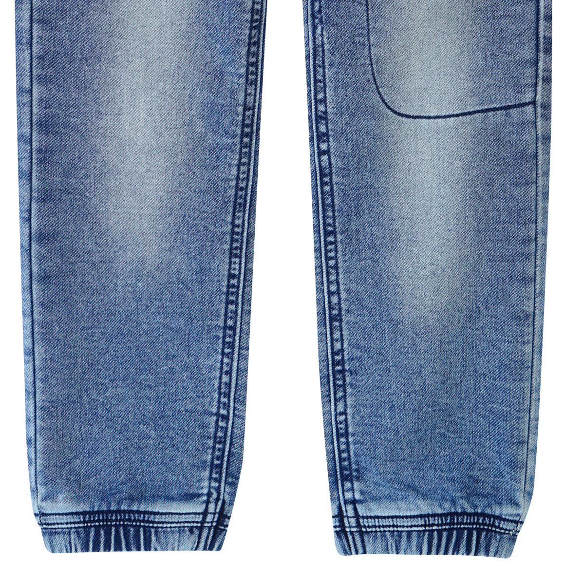 Jungen Pull-on-Jeans mit Used-Waschung