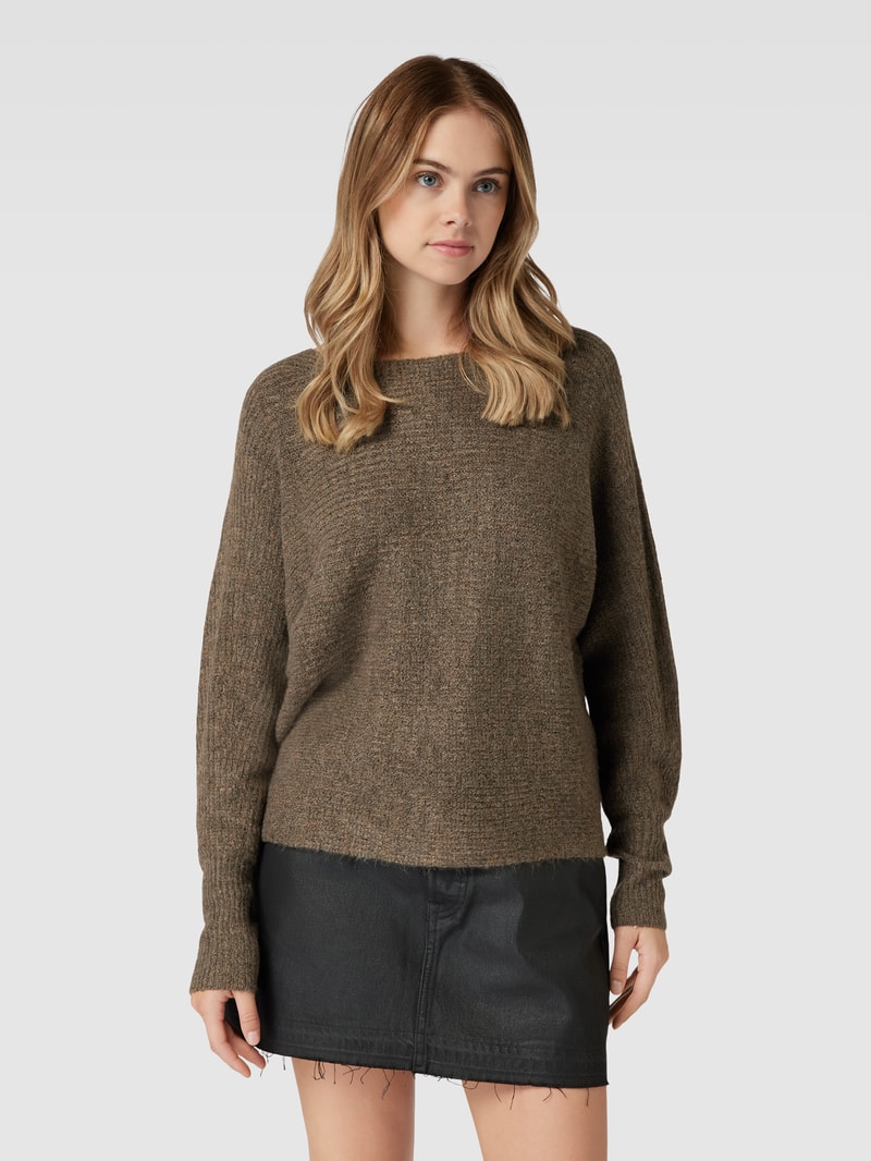 Strickpullover mit Rundhalsausschnitt Modell 'DANIELLA' in schokobraun