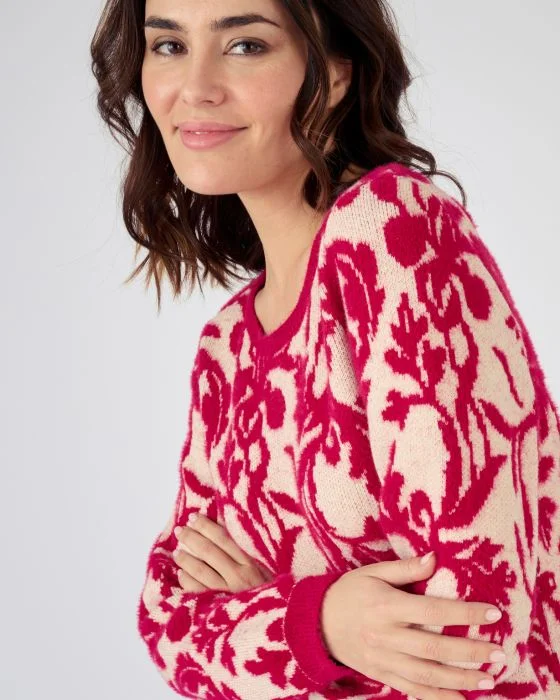 Pull jacquard et fil poilu