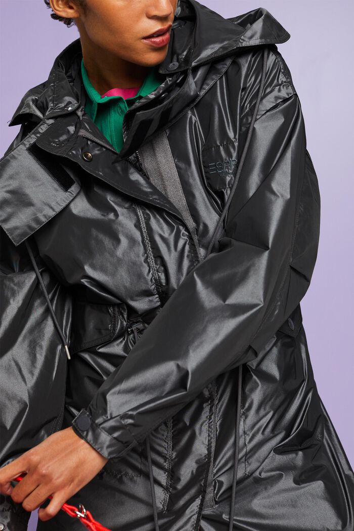 Kapuzen-Parka im Metallic-Look