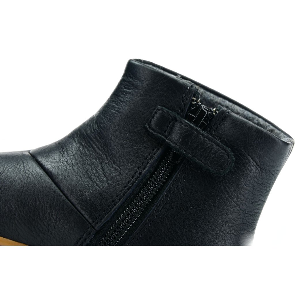 Camper Peu Cami TWS Sella Negro Surreal Face Black (K900216-003) schwarze Barfuß-Stiefeletten